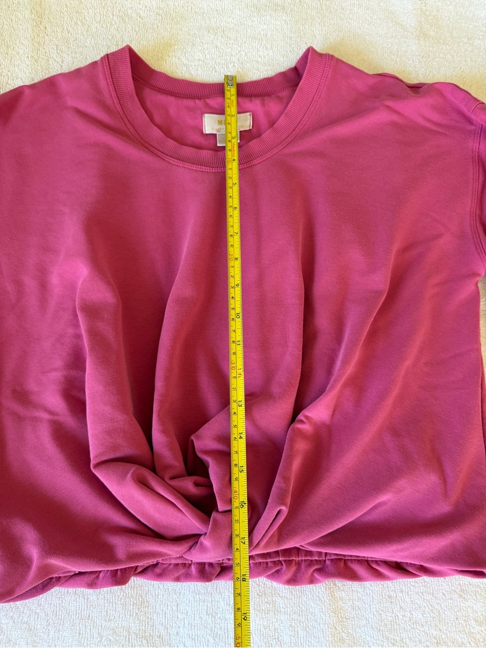 Maeve by anthropologie Fuchsia Twist-Front Crop Long Sleeve Sweatshirt - Picture 5 of 6